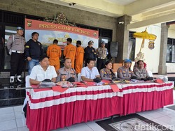 Rebutan Jalur Jip Berujung Duel Berdarah, 2 Tewas Tertebas Pedang