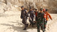 Turis Prancis Tewas Terseret Ombak di Pantai Kelingking Nusa Penida
