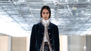 Foto: Sapto Djojokartiko Spring/Summer 2026, Eskapisme dalam Keindahan