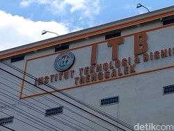 Muncul Dugaan Pemotongan KIP Kuliah di Kampus Trenggalek