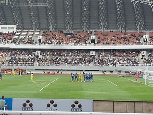 3 Kelompok Suporter Dukung Penonaktifan Azul, Singgung Indisipliner-Hasil Buruk