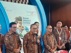 Produksi Beras Diprediksi Surplus 5 Juta Ton, Zulhas: RI Swasembada Beras Produksi Beras Diprediksi Surplus 5 Juta Ton, Zulhas: RI Swasembada Beras