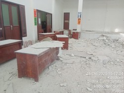 Puluhan Bangunan Rusak Akibat Gempa M 6,6 di Sarmi Papua