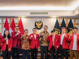 Menkum Pastikan Tak Ada Dualisme SOKSI, Misbakhun Ketum Sah Menkum Pastikan Tak Ada Dualisme SOKSI, Misbakhun Ketum Sah