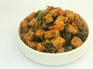 3 Resep Orek Tempe yang Basah hingga Kering untuk Stok Lauk 3 Resep Orek Tempe yang Basah hingga Kering untuk Stok Lauk