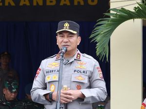 Kapolda Riau Luncurkan Pamapta: Polri Hadir 24 Jam Layani Masyarakat Kapolda Riau Luncurkan Pamapta: Polri Hadir 24 Jam Layani Masyarakat