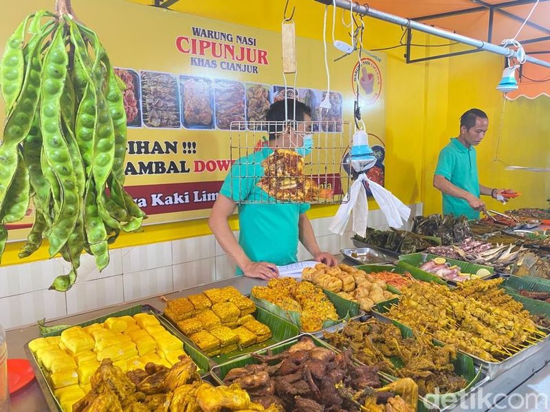 Raos Pisan! 10 Warung Prasmanan Sunda Aneka Lauk yang Nikmat dan Murah