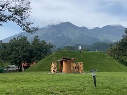Kafe Ramah Anak dengan Pemandangan Gunung Arjuno di Pasuruan Kafe Ramah Anak dengan Pemandangan Gunung Arjuno di Pasuruan