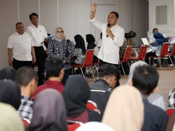 Pemkot Surabaya Bakal Tambah 24.000 Kuota Beasiswa Pemuda Tangguh