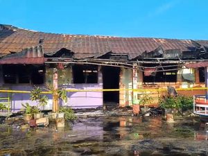 Gedung TK Khodijah di Lampung Ludes Terbakar Gedung TK Khodijah di Lampung Ludes Terbakar