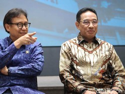 Menkes Kenalkan Wamen Baru, dr Benny Juga Ditugasi Kawal Keamanan MBG