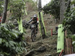 IDH 2025 Masuki Fase Akhir, Downhiller Berebut Juara Umum