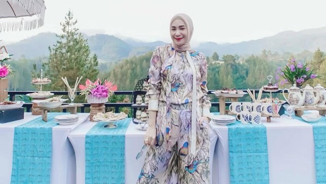 Berita Viral Selebriti dari InsertLive : Lawan Balik Andre Taulany, Erin Bakal Bongkar Aib: Tunggu Tanggal Mainnya