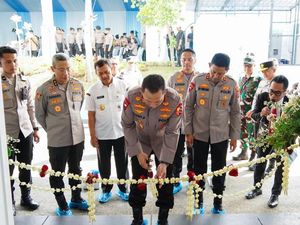 Polda Jateng Gelar Groundbreaking Menuju 100 SPPG Dukung Program Presiden Polda Jateng Gelar Groundbreaking Menuju 100 SPPG Dukung Program Presiden