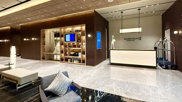 Potret Hotel Golden Tulip Essential PIK2 yang Nyaman dan Elegan