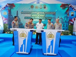 Komitmen Layani Masyarakat, Kapolri Resmikan 35 SPKT Polres Jajaran Polda Jateng