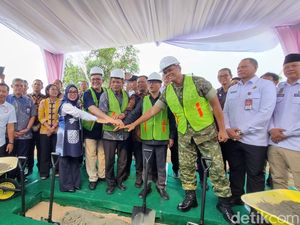 Kemenkop Groundbreaking Pembangunan 800 Kopdes Merah Putih di Bekasi Kemenkop Groundbreaking Pembangunan 800 Kopdes Merah Putih di Bekasi
