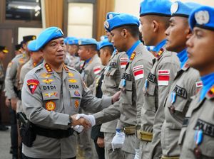Wakapolri Pimpin Upacara Purnatugas Pasukan Garbha FPU 6 Minusca dari Afrika Tengah Wakapolri Pimpin Upacara Purnatugas Pasukan Garbha FPU 6 Minusca dari Afrika Tengah