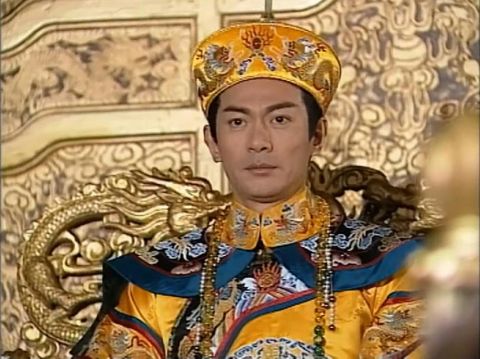 Aktor Hong Kong Kwong Wa sebagai Yongzheng Emperor atau Lee Dai-ha dalam The King of Yesterday and Tomorrow (2003). (Arsip TVB)