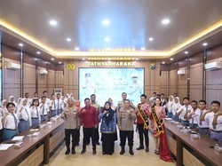 Keseruan Cerdas Cermat dan Duta Kamtibmas di Polres Mojokerto