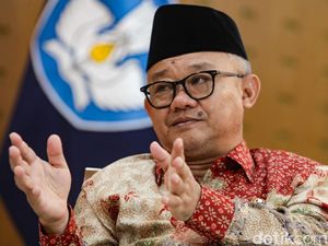 Mendikdasmen Mulai Siapkan Konsep Sekolah Terintegrasi Jenjang SD hingga SMA Mendikdasmen Mulai Siapkan Konsep Sekolah Terintegrasi Jenjang SD hingga SMA