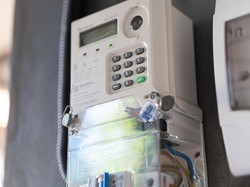 Meteran Bunyi? Simak Cara Beli Token Listrik Lewat HP Pakai DANA