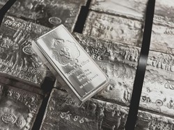 Harga Perak Hari Ini Berapa? Ini Detail dan Manfaat Investasinya