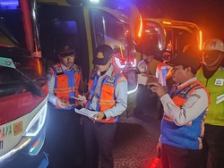 Siap-siap! Truk ODOL di Bali Ditindak Tegas Mulai 2026 Siap-siap! Truk ODOL di Bali Ditindak Tegas Mulai 2026