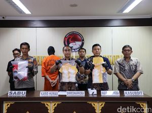 Edarkan Sabu Hampir 1 Kg, Seorang Pemuda Diringkus Polisi Edarkan Sabu Hampir 1 Kg, Seorang Pemuda Diringkus Polisi