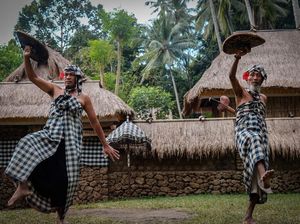Tradisi Wong Perau dan Tari Canglongleng Resmi Jadi WBTB Nasional Tradisi Wong Perau dan Tari Canglongleng Resmi Jadi WBTB Nasional