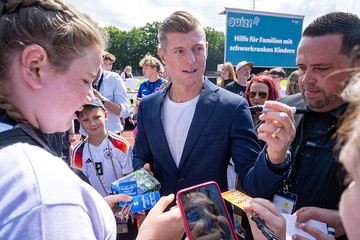 Toni Kroos Jawab Rumor Balik ke Real Madrid