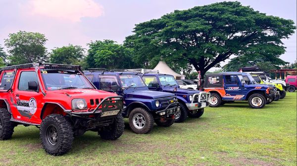 Pencinta Suzuki Jimny Jangkrik, Swift, Ignis Sampai Ertiga Ngumpul di TMII, Ada Apa Ini?