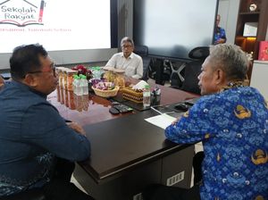 Wamensos Dorong Pemkab Takalar Tambah Lahan 8 Hektare buat Sekolah Rakyat Wamensos Dorong Pemkab Takalar Tambah Lahan 8 Hektare buat Sekolah Rakyat