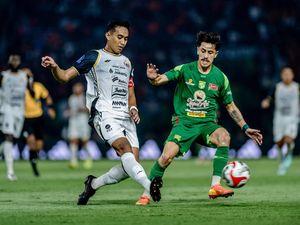 Hasil Persebaya Vs Persija: Bajul Ijo Tumbang 1-3 Hasil Persebaya Vs Persija: Bajul Ijo Tumbang 1-3