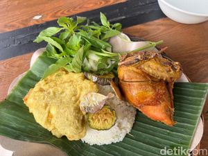 Bikin Kenyang! 5 Nasi Liwet Lauk Ayam dan Ikan Goreng di Jakarta Bikin Kenyang! 5 Nasi Liwet Lauk Ayam dan Ikan Goreng di Jakarta