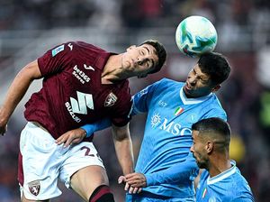 Conte Tanpa Opsi saat Napoli Buntu Conte Tanpa Opsi saat Napoli Buntu