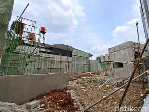 Balboa Ciputat Klaim Kantongi Izin Pakai Jalan yang Diprotes Warga Pondok Hijau Balboa Ciputat Klaim Kantongi Izin Pakai Jalan yang Diprotes Warga Pondok Hijau