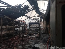 Kebakaran Pabrik Tekstil di Dampyak Tegal Padam Usai 9 Jam