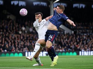 Hasil-Klasemen Liga Inggris: Arsenal Masih di Puncak Hasil-Klasemen Liga Inggris: Arsenal Masih di Puncak