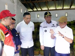 Menteri ESDM dan Dirut Pertamina Cek Pangkalan LPG di Sumsel
