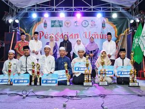 Sadarestuwati Dorong Anak Muda Aktif Lewat Festival Al Banjari di Jombang Sadarestuwati Dorong Anak Muda Aktif Lewat Festival Al Banjari di Jombang