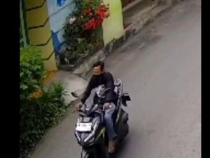 Aksi Curanmor di Toko Wates Terekam CCTV, Begini Ciri-ciri Pelaku Aksi Curanmor di Toko Wates Terekam CCTV, Begini Ciri-ciri Pelaku