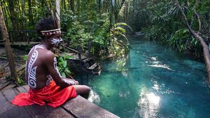 Pesona Tersembunyi Kali Biru, Permata Alam di Raja Ampat