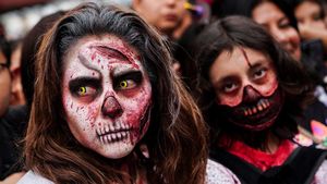 Ribuan Warga Mexico City Meriahkan Zombie Walk Tahunan 2025
