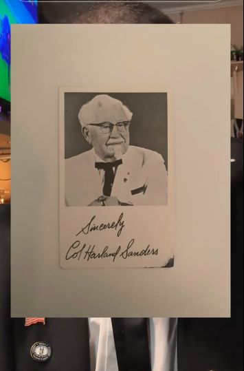 Akhirnya Terungkap! Ini 11 Bumbu Rahasia Ayam Goreng KFC