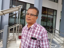 Eks Anggota Komisaris Ungkap Sertifikat Aset PT GNE Dijaminkan ke Bank Eks Anggota Komisaris Ungkap Sertifikat Aset PT GNE Dijaminkan ke Bank