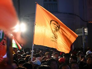 Euforia di La Paz, Pendukung Rodrigo Paz Rayakan Hasil Awal Pilpres Bolivia