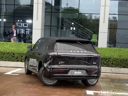 Parkir Nggak Ribet, Mobil Ini Bisa Jalan Miring Tanpa Bikin Ban Cepat Aus