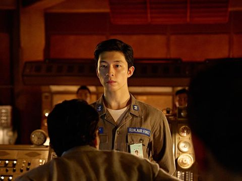 Good News Hong Kyung as Seo Go-myung in Good News (2025). (Netflix/Song Kyoung-sub)