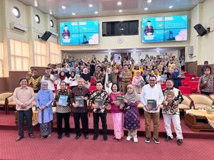 Fadli Zon Tekankan Historiografi Sumsel sebagai Poros Perdagangan Global Fadli Zon Tekankan Historiografi Sumsel sebagai Poros Perdagangan Global